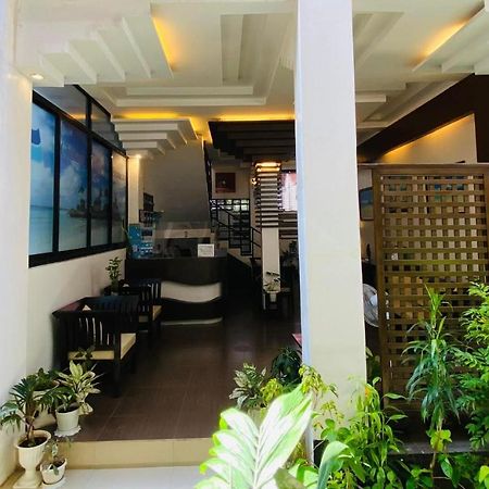 Chateau De Boracay Balabag  Exterior photo