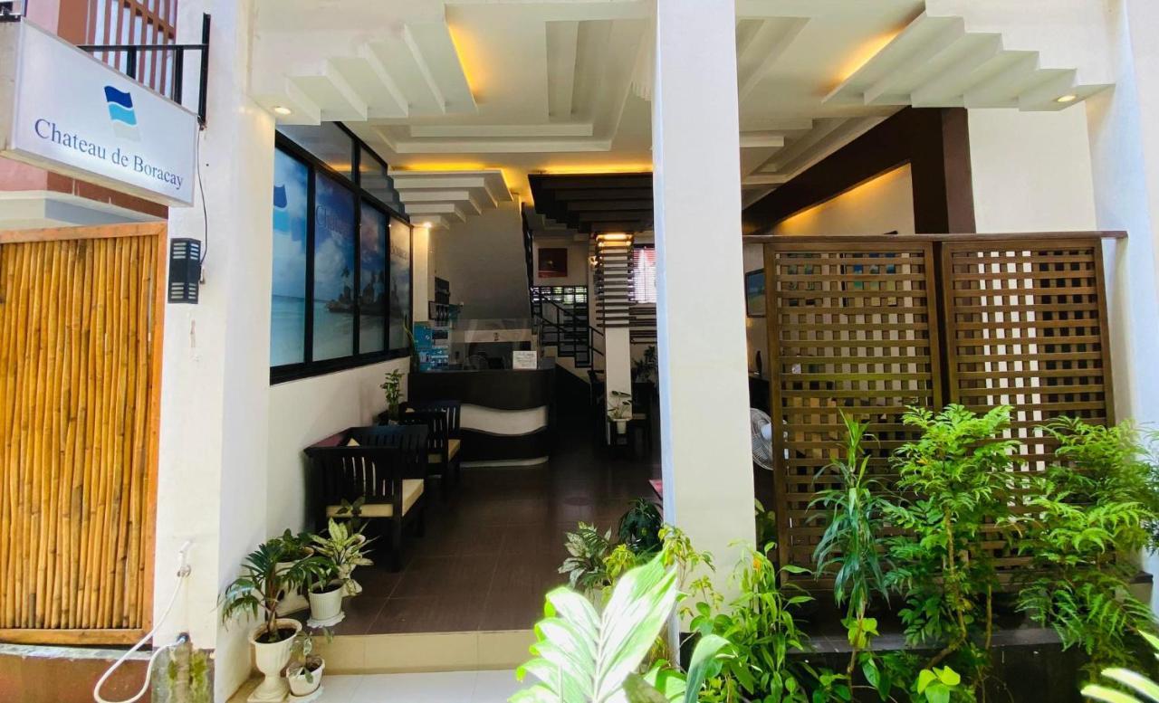 Chateau De Boracay Balabag  Exterior photo