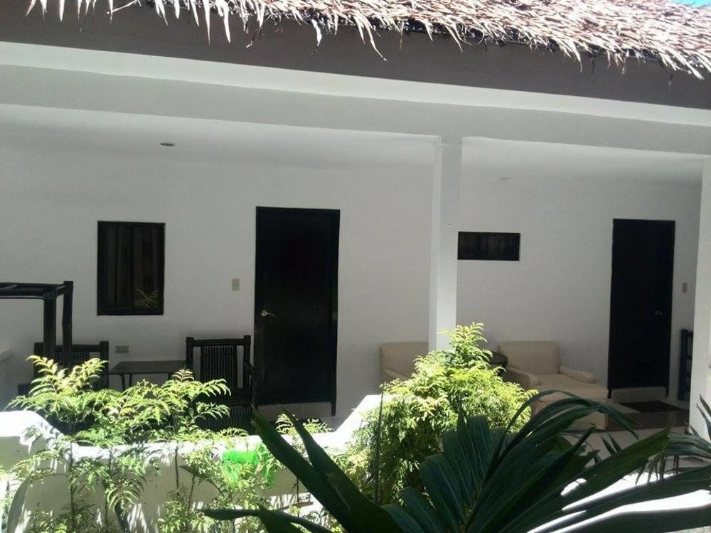 Chateau De Boracay Balabag  Exterior photo