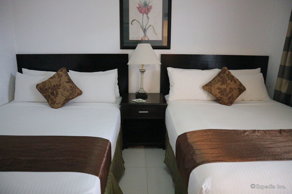 Chateau De Boracay Balabag  Exterior photo