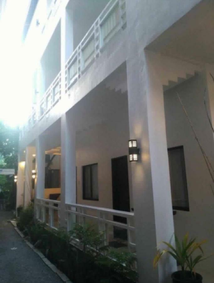Chateau De Boracay Balabag  Exterior photo