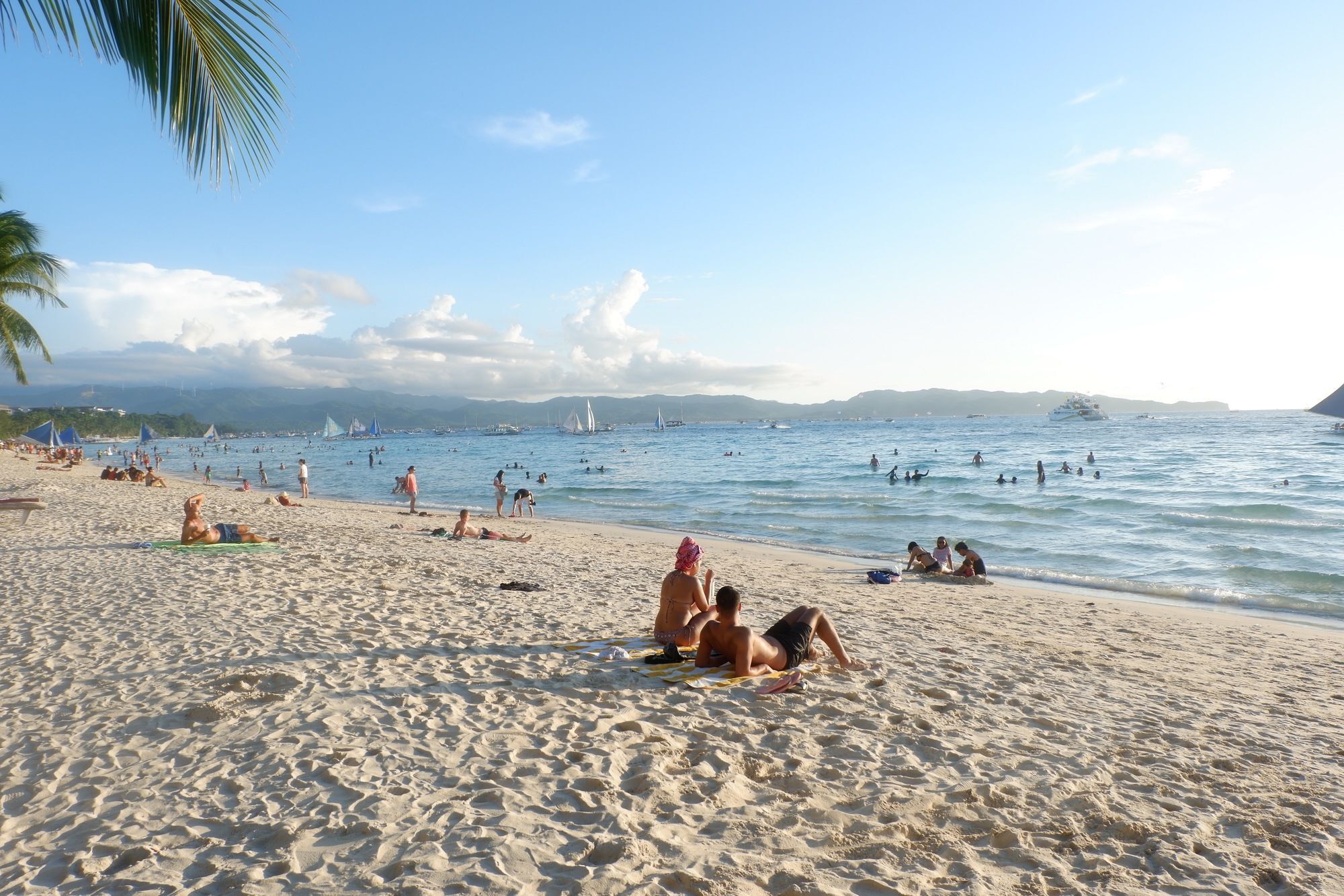 Chateau De Boracay Balabag  Exterior photo